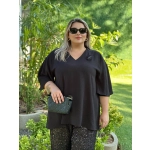 Siyah Broşlu Tunik